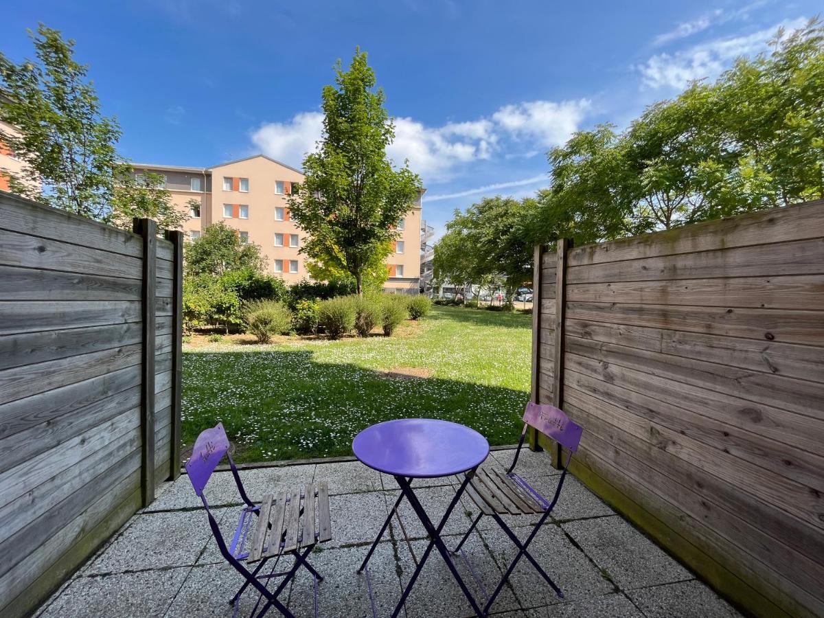 Acajou, Studio Avec Terrasse Et Parking Prive Caen Buitenkant foto